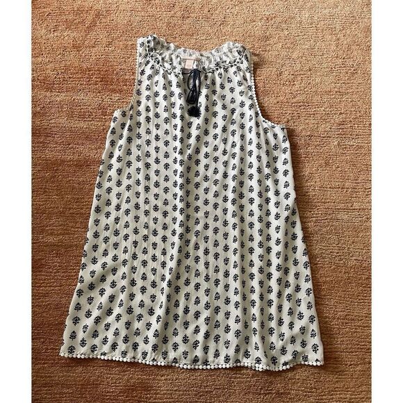 VICTORIAS SECRET Women’s Size M White Blue Leaf Print Nightgown Pajamas - Picture 1 of 5